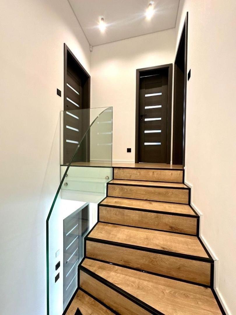 Luxury Apartments Maly Slavkov Экстерьер фото